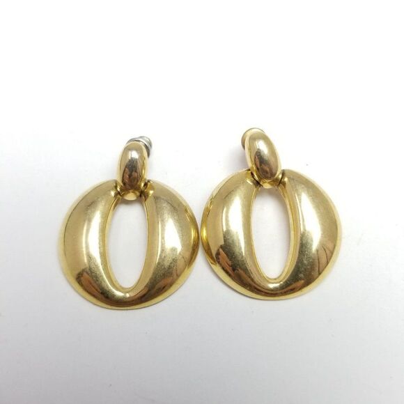 Vintage Trifari Gold Tone Door Knocker Stud Earrings, Rounded Design, Estate - Picture 2 of 7